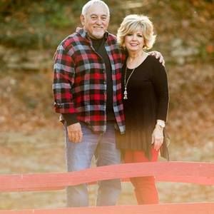 Meet your Posher, Dennis-marcia